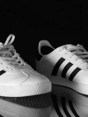 حذاء رياضي رجالي مريح